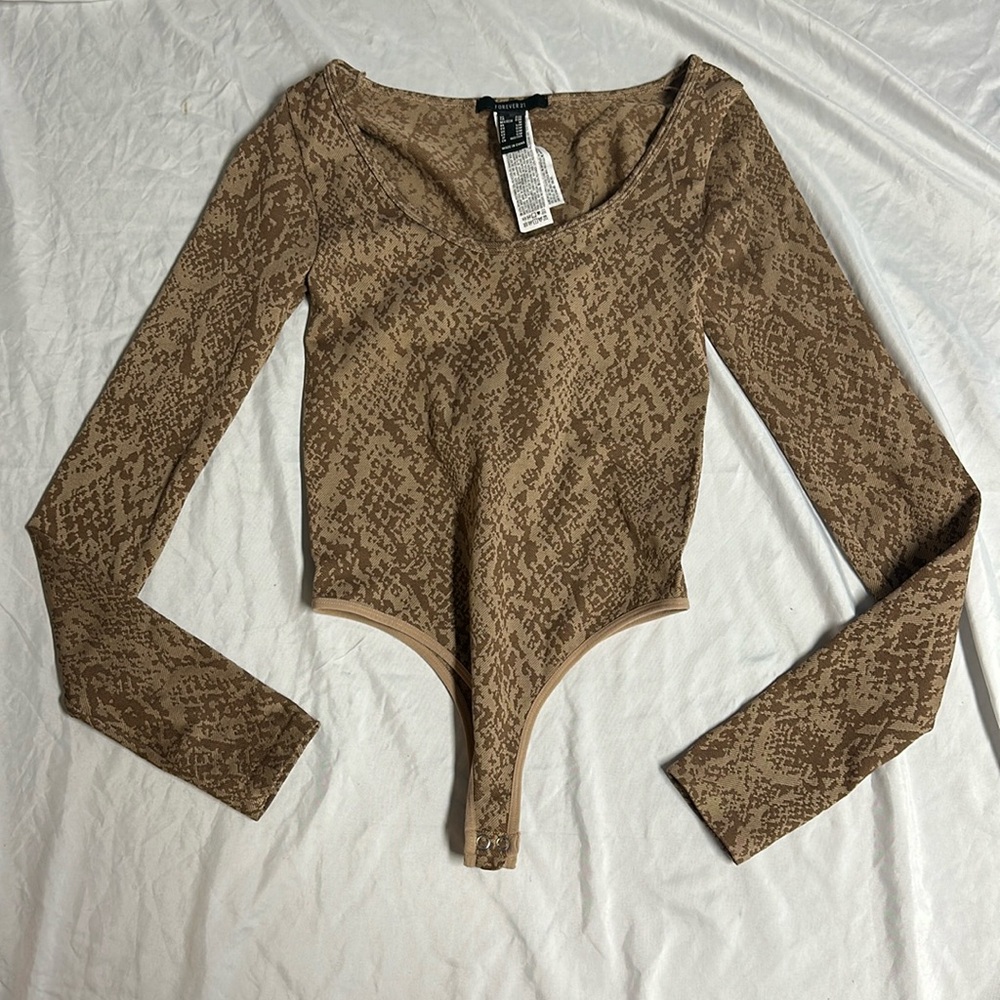 Forever 21 snake print body suit size S/M